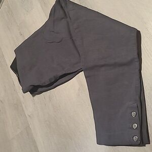 A1. Van heusen gray ankle pants 14S.